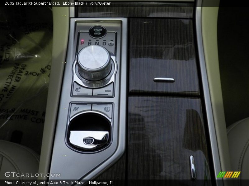 Controls of 2009 XF Supercharged