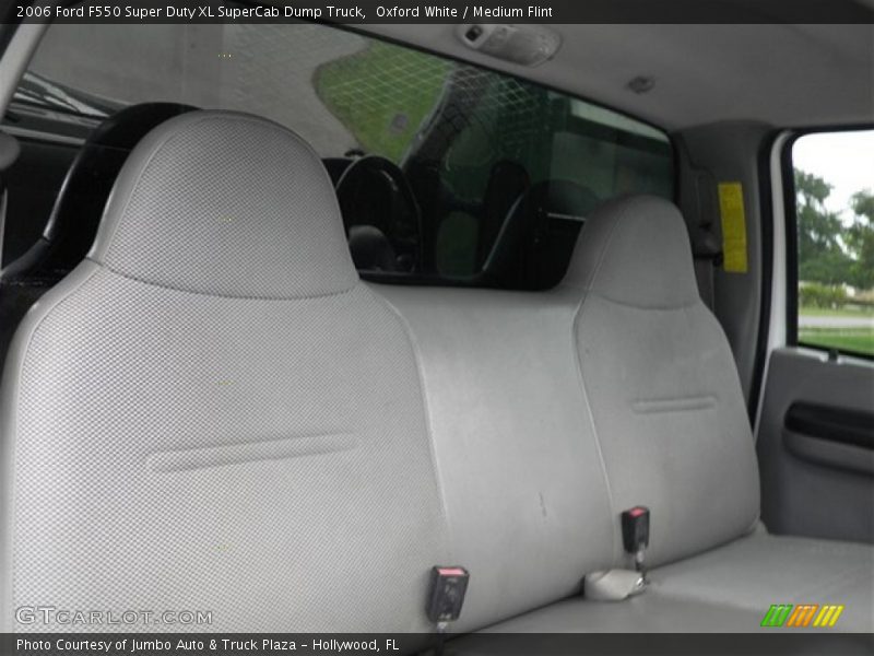 Oxford White / Medium Flint 2006 Ford F550 Super Duty XL SuperCab Dump Truck