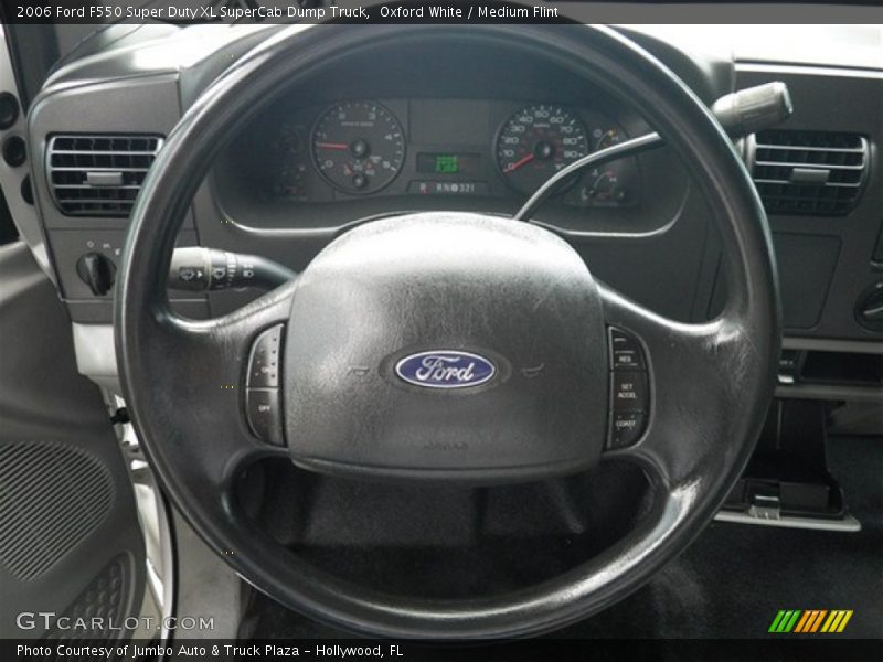 Oxford White / Medium Flint 2006 Ford F550 Super Duty XL SuperCab Dump Truck