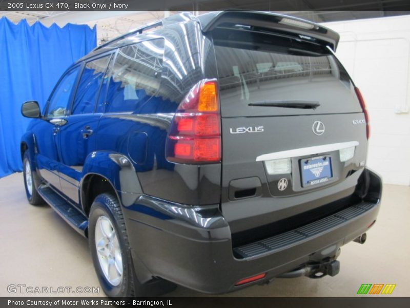 Black Onyx / Ivory 2005 Lexus GX 470