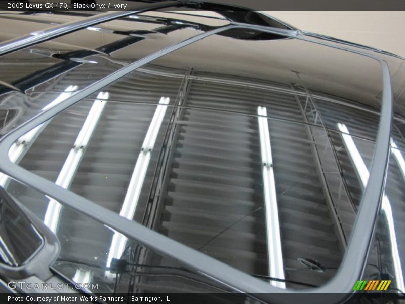 Black Onyx / Ivory 2005 Lexus GX 470
