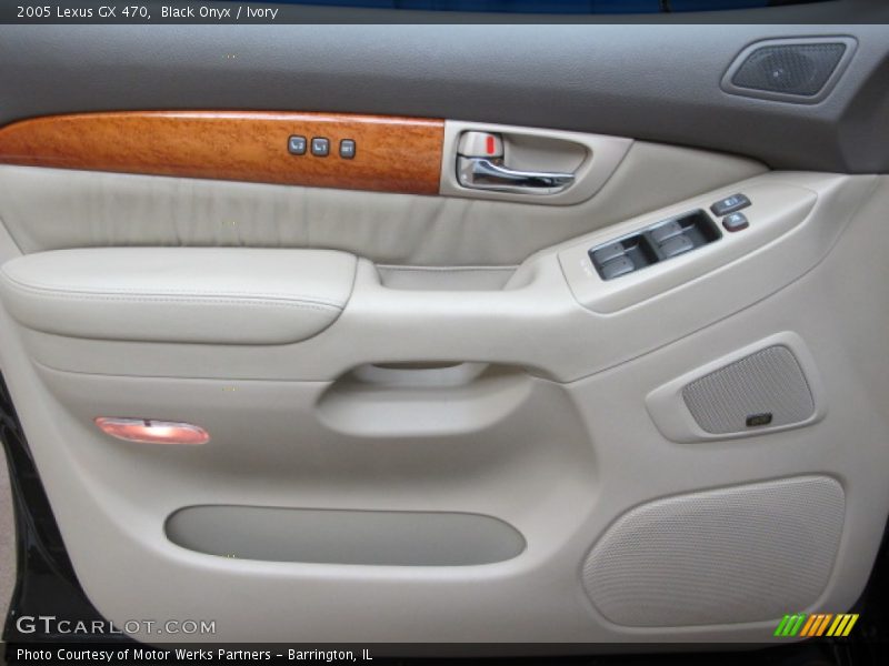 Black Onyx / Ivory 2005 Lexus GX 470