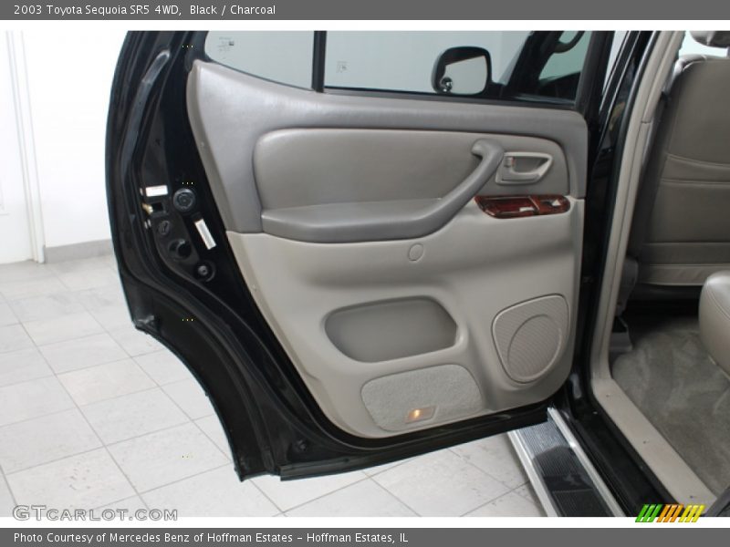 Black / Charcoal 2003 Toyota Sequoia SR5 4WD