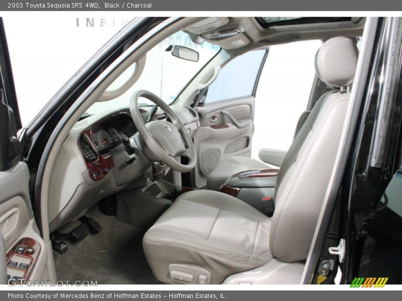 Black / Charcoal 2003 Toyota Sequoia SR5 4WD