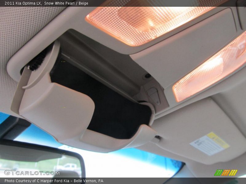 Snow White Pearl / Beige 2011 Kia Optima LX