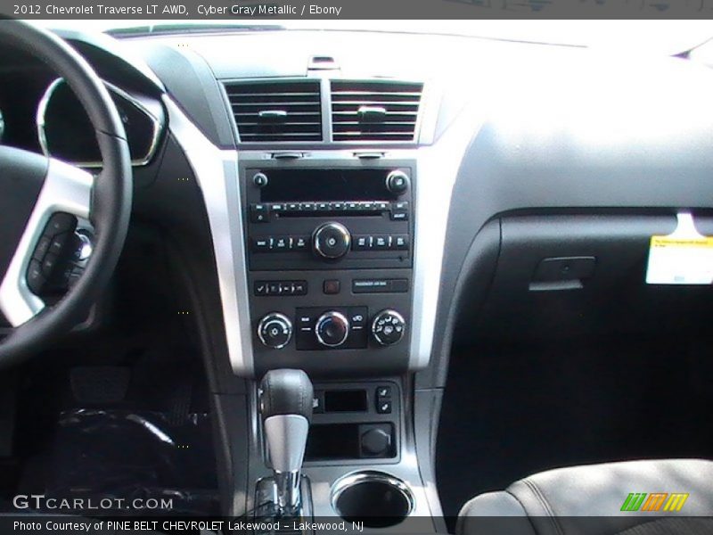 Cyber Gray Metallic / Ebony 2012 Chevrolet Traverse LT AWD