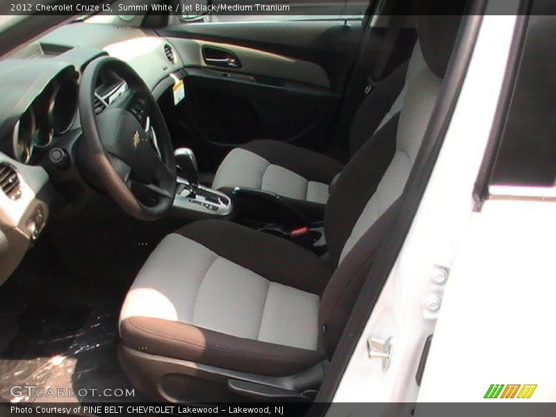 Summit White / Jet Black/Medium Titanium 2012 Chevrolet Cruze LS