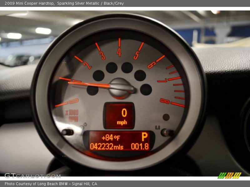 Sparkling Silver Metallic / Black/Grey 2009 Mini Cooper Hardtop