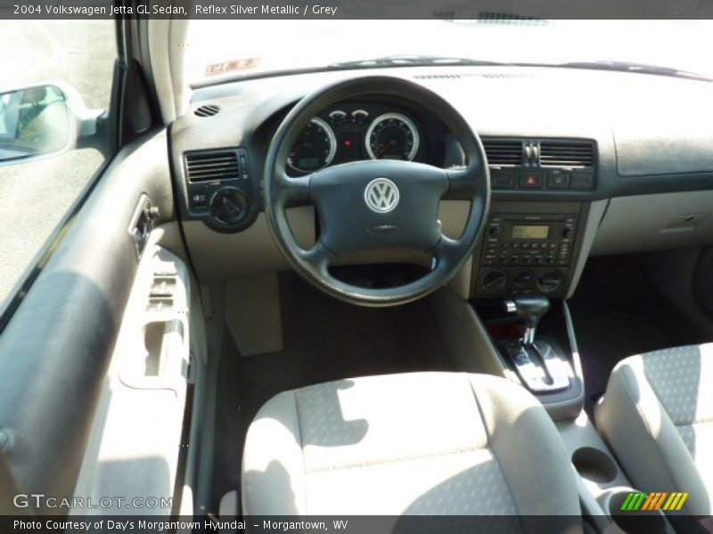 Reflex Silver Metallic / Grey 2004 Volkswagen Jetta GL Sedan