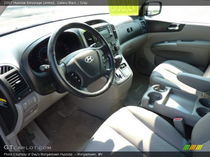 Galaxy Black / Gray 2007 Hyundai Entourage Limited