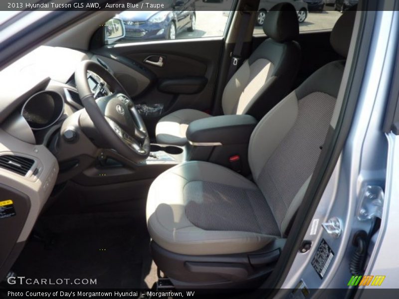 Front Seat of 2013 Tucson GLS AWD