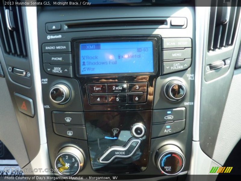 Midnight Black / Gray 2013 Hyundai Sonata GLS