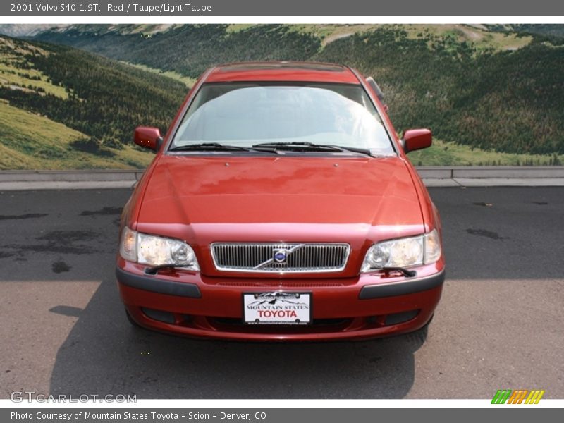 Red / Taupe/Light Taupe 2001 Volvo S40 1.9T