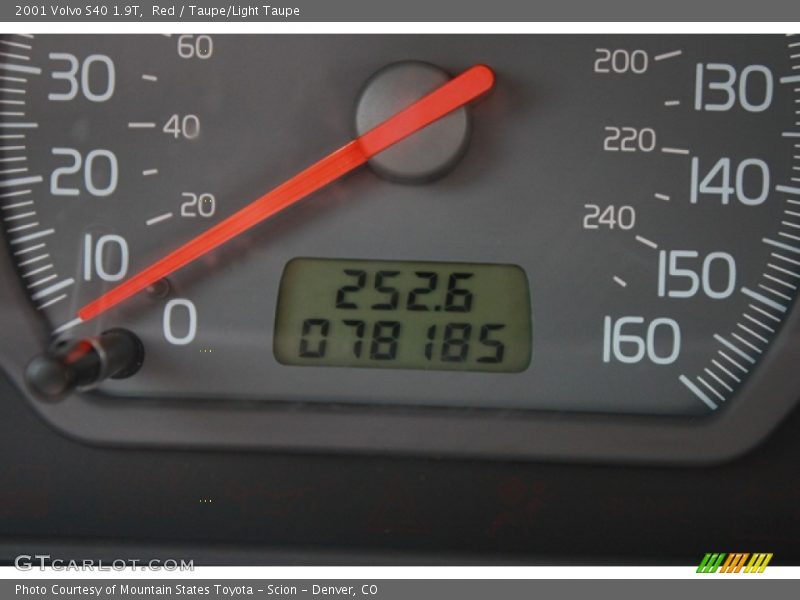 Red / Taupe/Light Taupe 2001 Volvo S40 1.9T