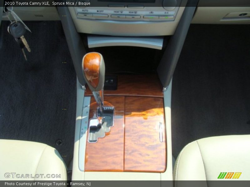 Spruce Mica / Bisque 2010 Toyota Camry XLE