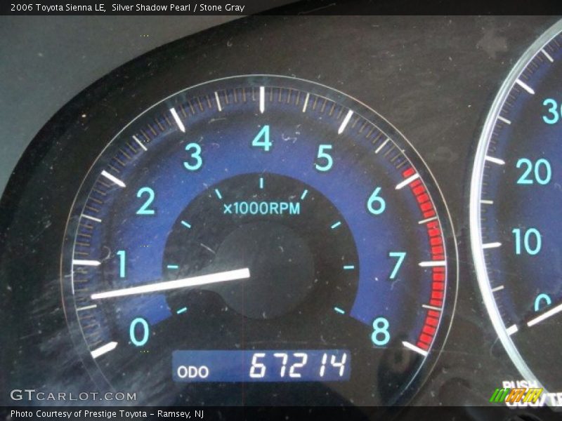 Silver Shadow Pearl / Stone Gray 2006 Toyota Sienna LE