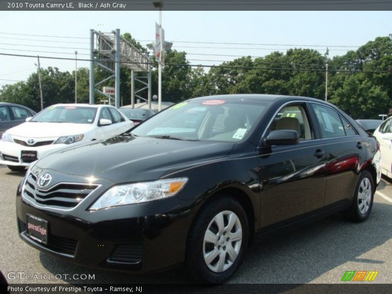 Black / Ash Gray 2010 Toyota Camry LE