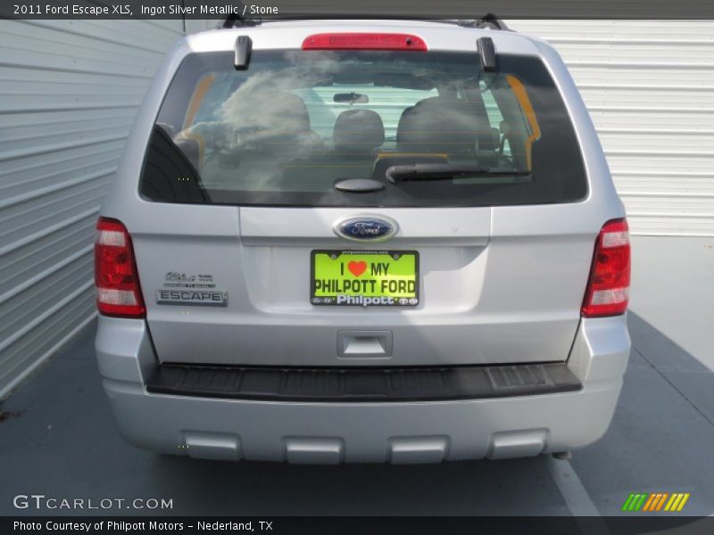 Ingot Silver Metallic / Stone 2011 Ford Escape XLS
