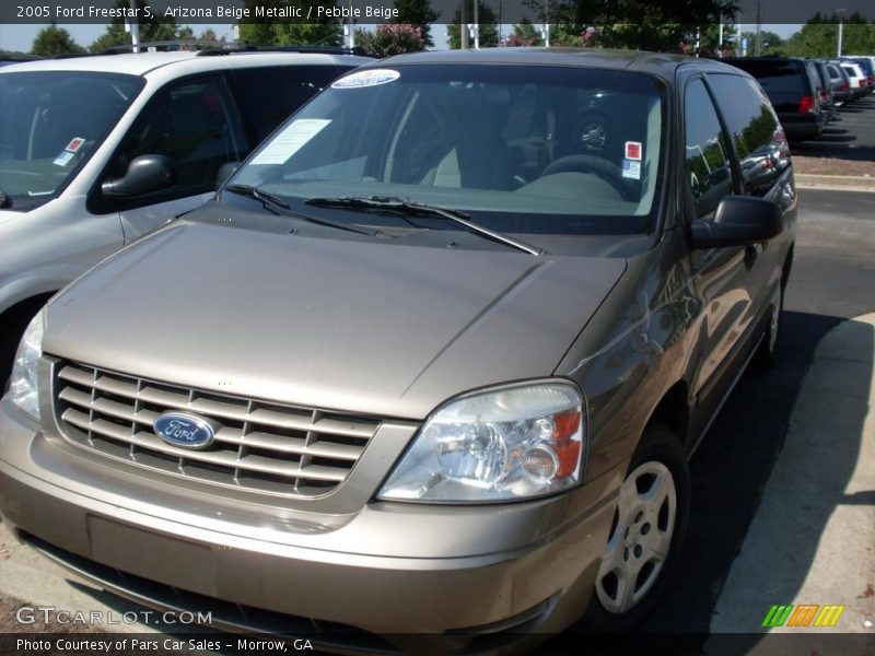 Arizona Beige Metallic / Pebble Beige 2005 Ford Freestar S