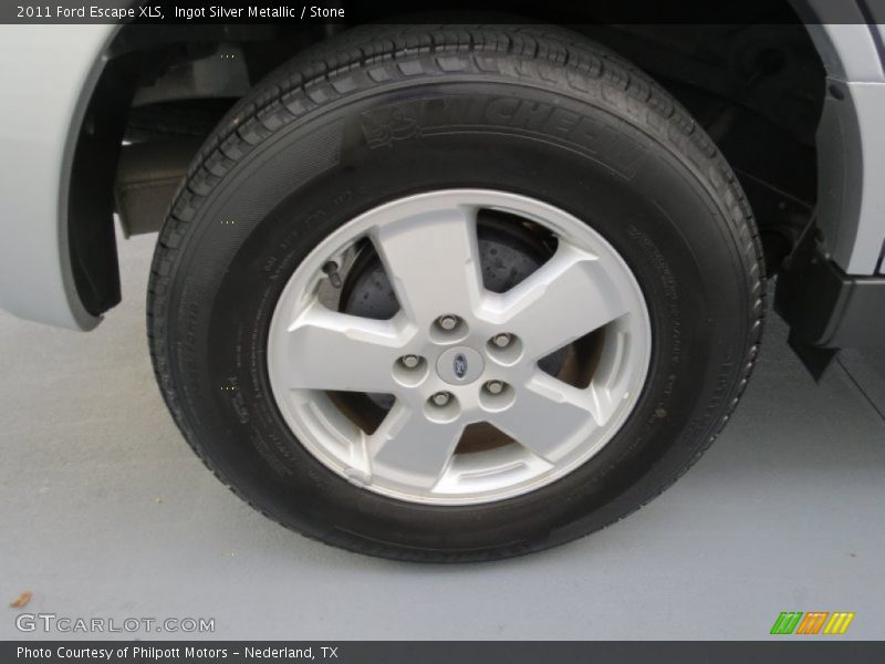 Ingot Silver Metallic / Stone 2011 Ford Escape XLS