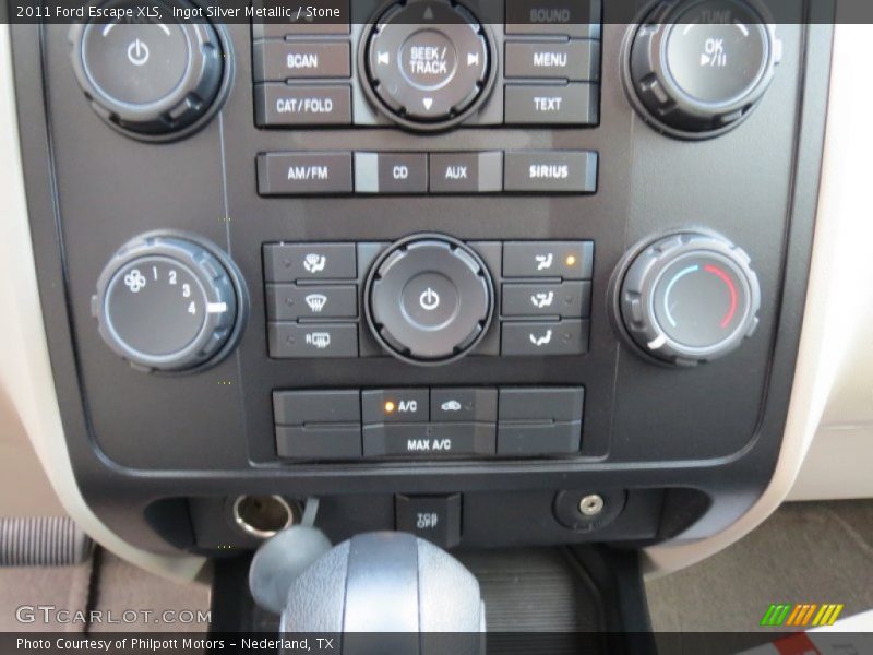Ingot Silver Metallic / Stone 2011 Ford Escape XLS