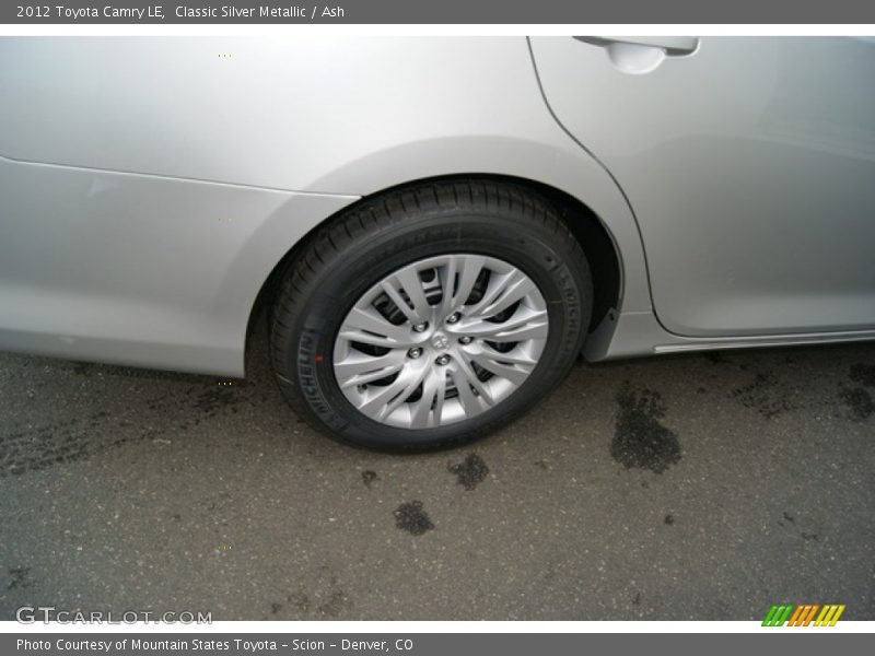 Classic Silver Metallic / Ash 2012 Toyota Camry LE