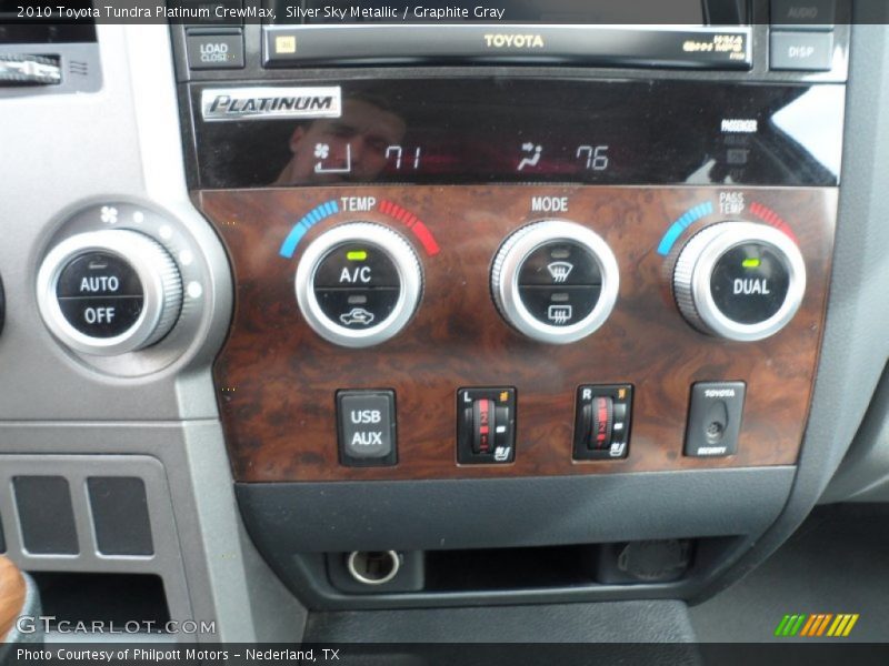 Controls of 2010 Tundra Platinum CrewMax