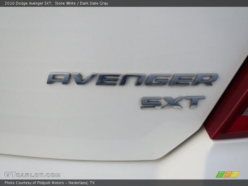 Stone White / Dark Slate Gray 2010 Dodge Avenger SXT