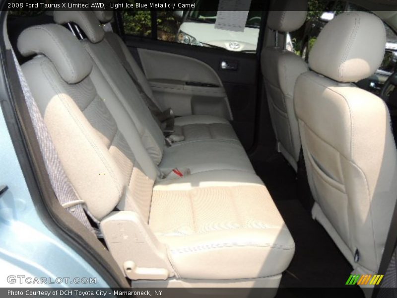 Rear Seat of 2008 Taurus X Limited AWD