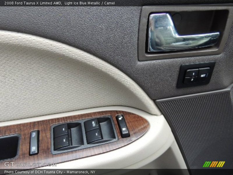 Light Ice Blue Metallic / Camel 2008 Ford Taurus X Limited AWD