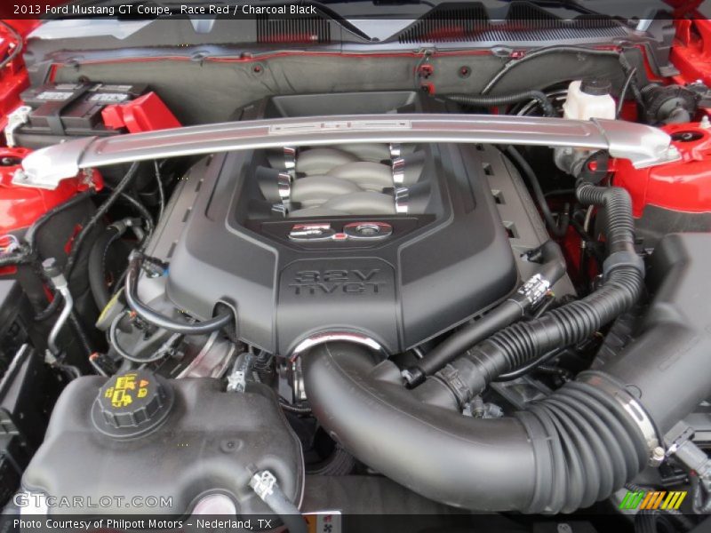  2013 Mustang GT Coupe Engine - 5.0 Liter DOHC 32-Valve Ti-VCT V8