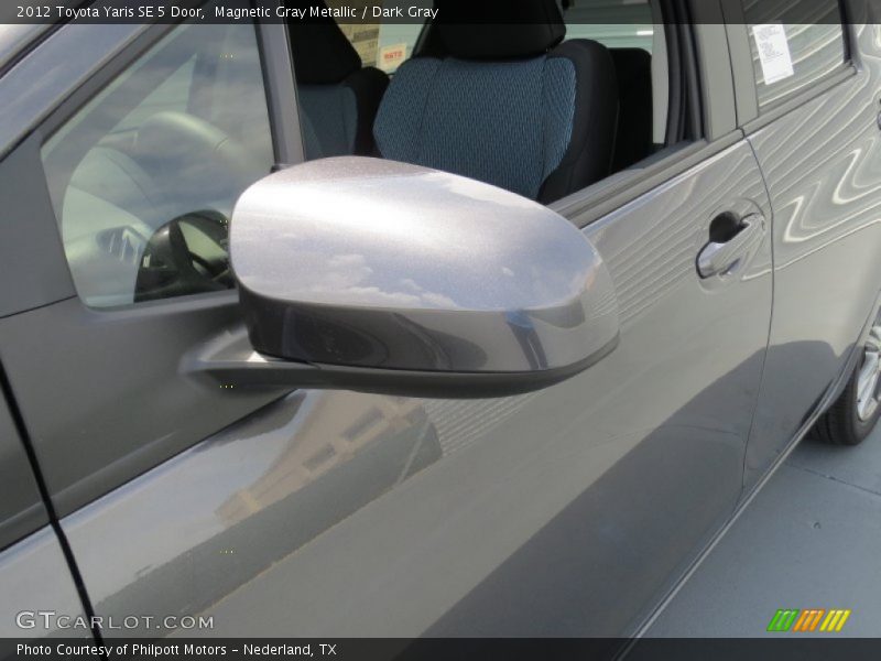 Magnetic Gray Metallic / Dark Gray 2012 Toyota Yaris SE 5 Door