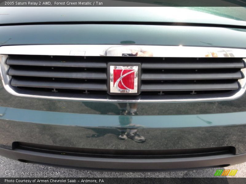 Forest Green Metallic / Tan 2005 Saturn Relay 2 AWD
