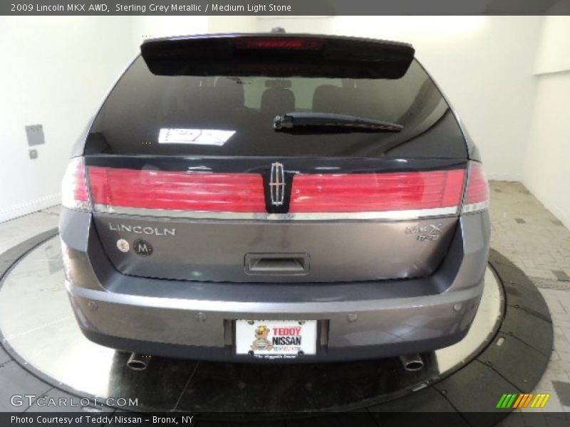 Sterling Grey Metallic / Medium Light Stone 2009 Lincoln MKX AWD