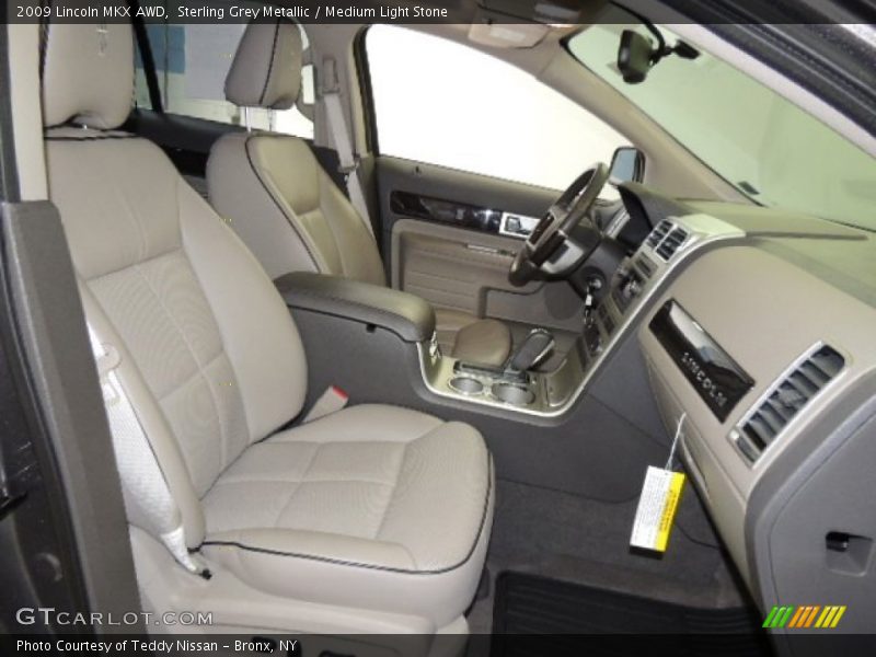 Sterling Grey Metallic / Medium Light Stone 2009 Lincoln MKX AWD