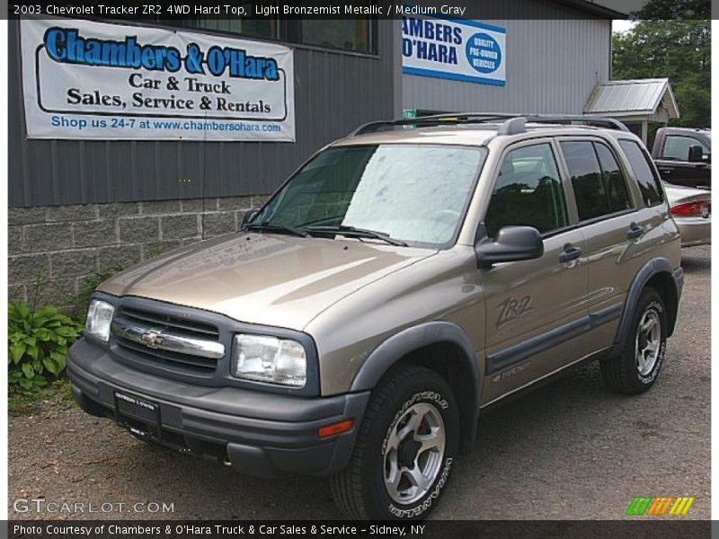 Light Bronzemist Metallic / Medium Gray 2003 Chevrolet Tracker ZR2 4WD Hard Top