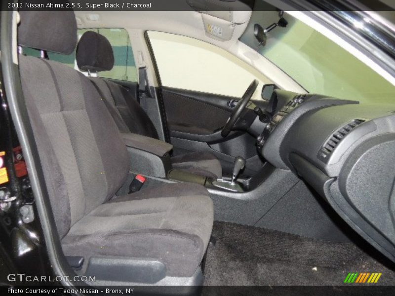 Super Black / Charcoal 2012 Nissan Altima 2.5 S