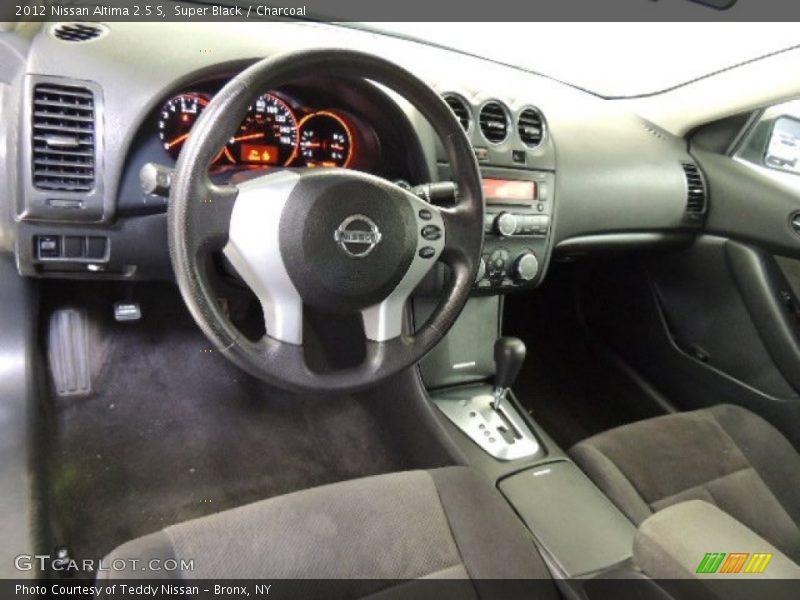 Super Black / Charcoal 2012 Nissan Altima 2.5 S
