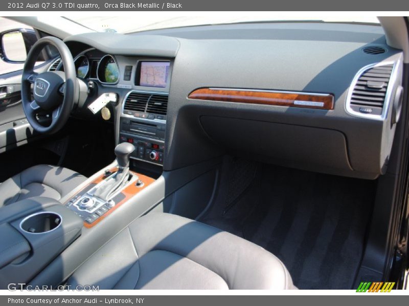 Orca Black Metallic / Black 2012 Audi Q7 3.0 TDI quattro