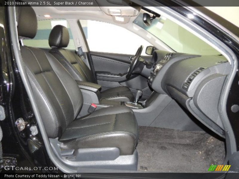 Super Black / Charcoal 2010 Nissan Altima 2.5 SL