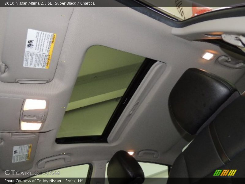 Super Black / Charcoal 2010 Nissan Altima 2.5 SL