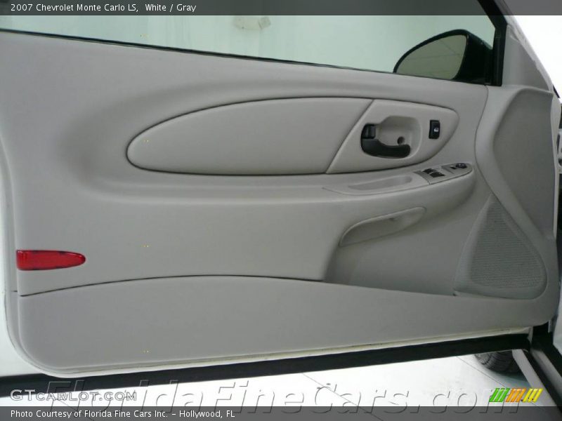 White / Gray 2007 Chevrolet Monte Carlo LS