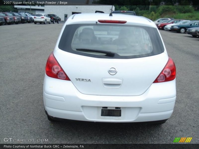Fresh Powder / Beige 2007 Nissan Versa S
