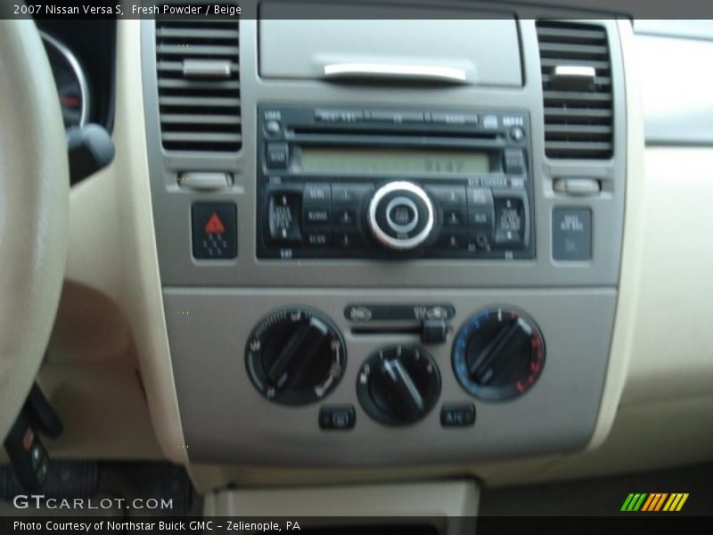 Fresh Powder / Beige 2007 Nissan Versa S