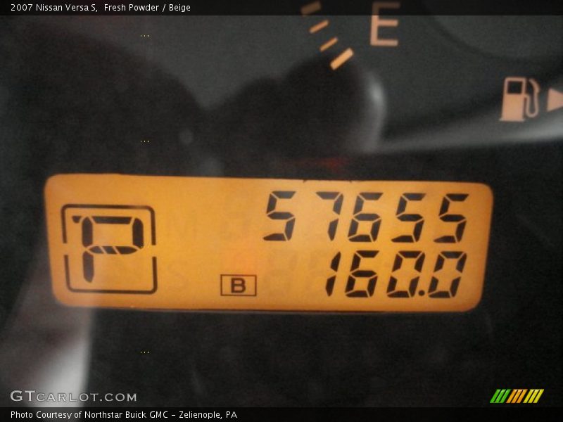 Fresh Powder / Beige 2007 Nissan Versa S