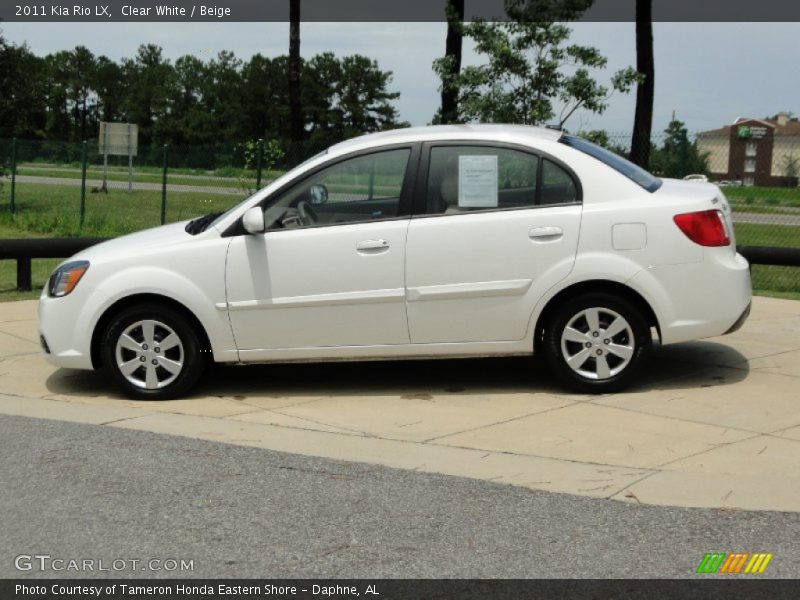 Clear White / Beige 2011 Kia Rio LX