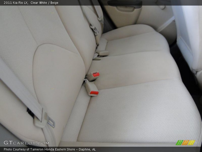 Clear White / Beige 2011 Kia Rio LX
