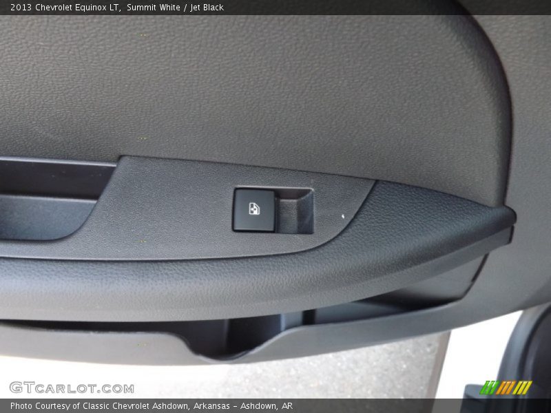 Summit White / Jet Black 2013 Chevrolet Equinox LT