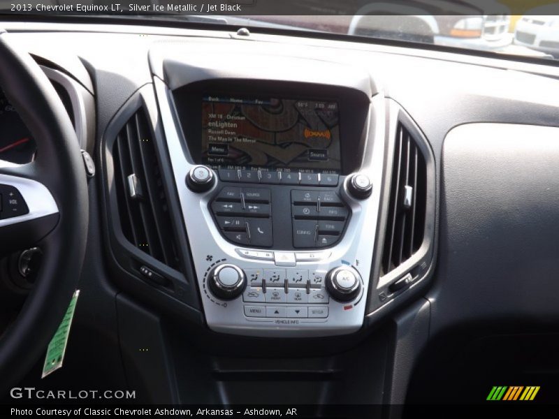 Silver Ice Metallic / Jet Black 2013 Chevrolet Equinox LT