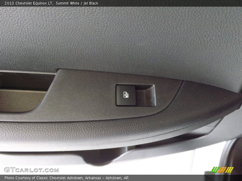 Summit White / Jet Black 2013 Chevrolet Equinox LT